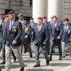 10225